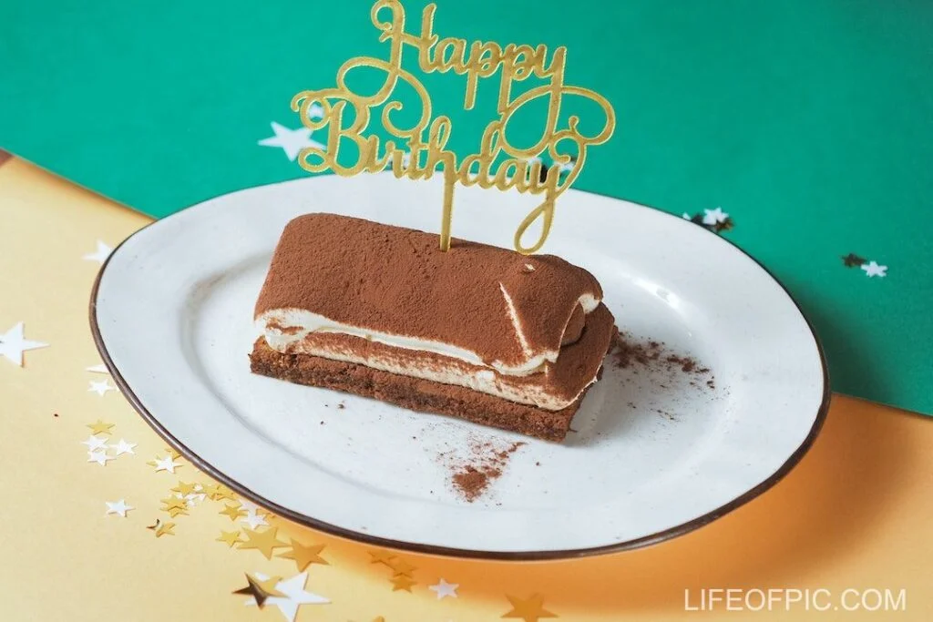 A Birthday Cake on a Plate - Free birthday cake images