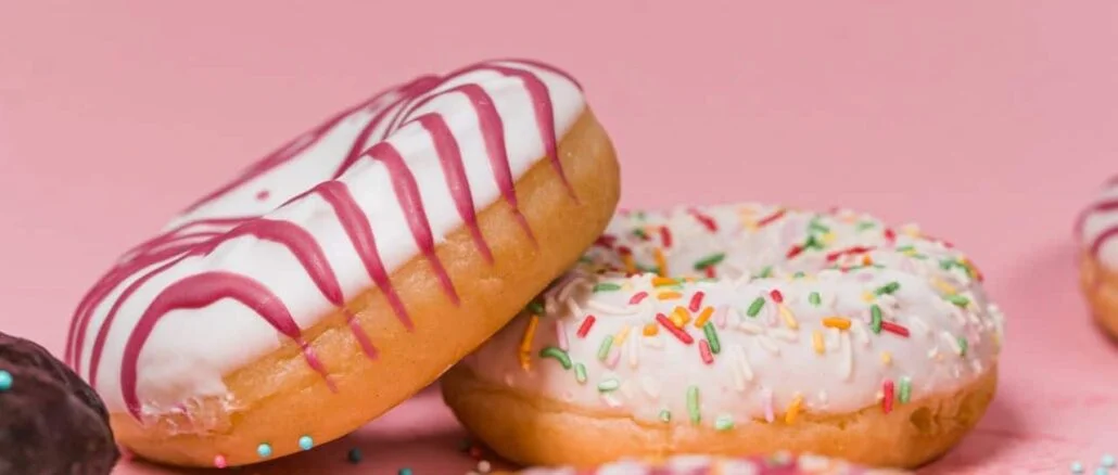 Close Up Photograph of Colorful Doughnuts Donuts images