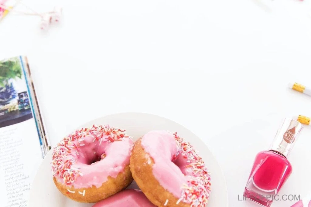 Pink Icy Top Donut - Donuts Images